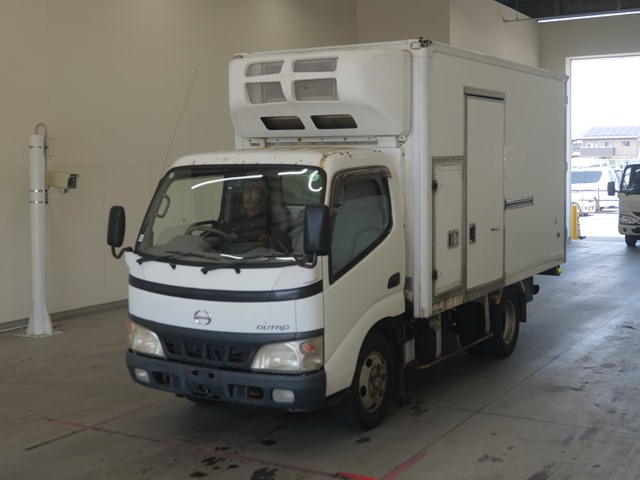 HINO DUTRO