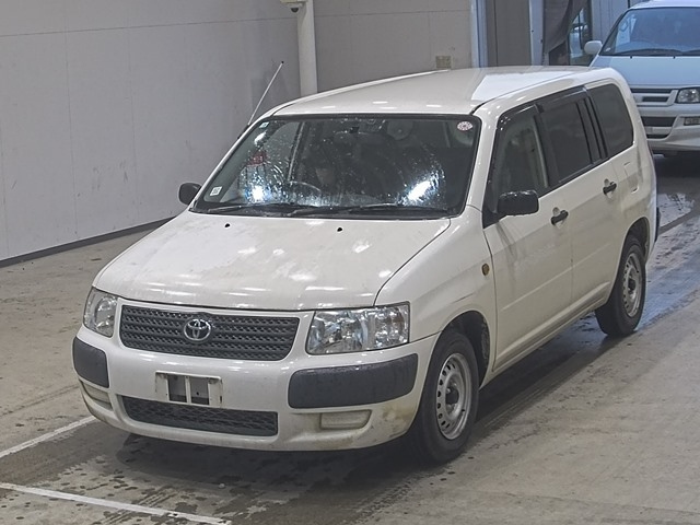 TOYOTA SUCCEED