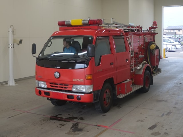 TOYOTA DYNA