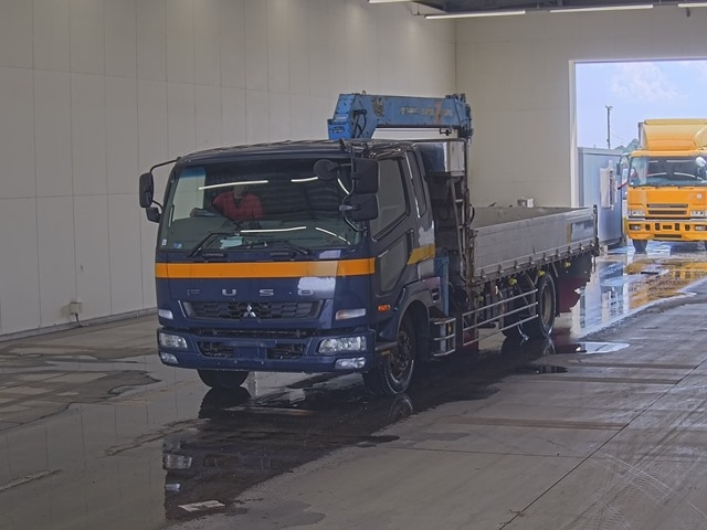 MITSUBISHI FUSO FIGHTER