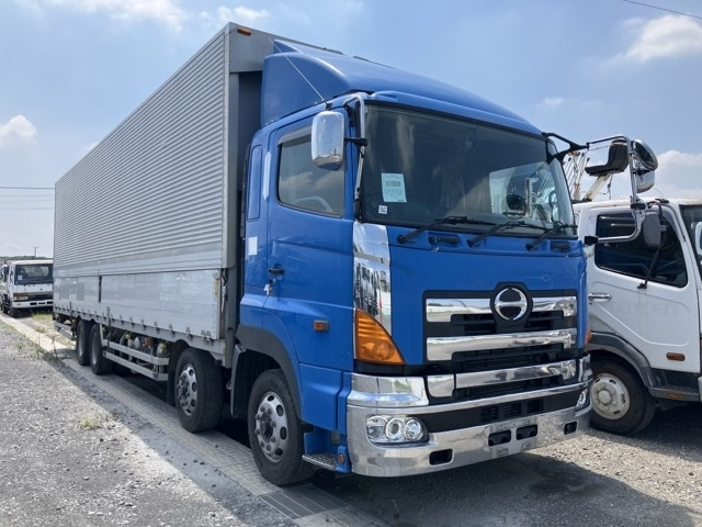 HINO TRUCK