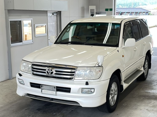 TOYOTA LAND CRUISER