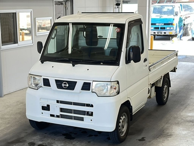 NISSAN CLIPPER TRUCK