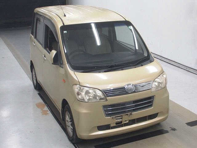 DAIHATSU TANTO EXE