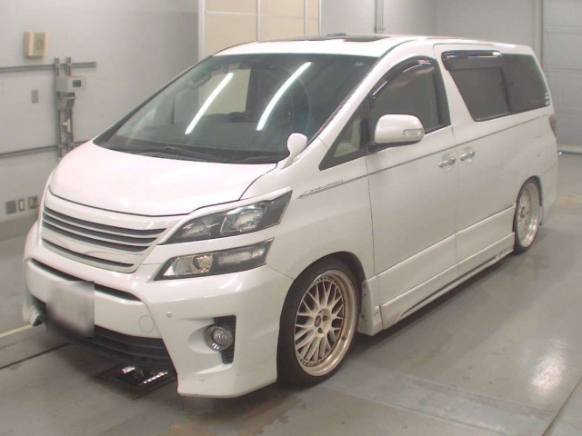 TOYOTA VELLFIRE