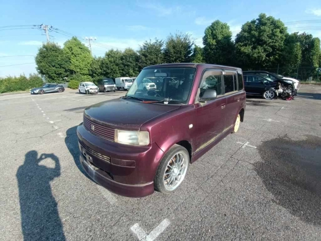 TOYOTA BB