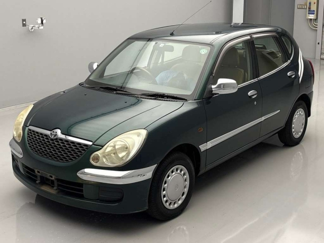 TOYOTA DUET