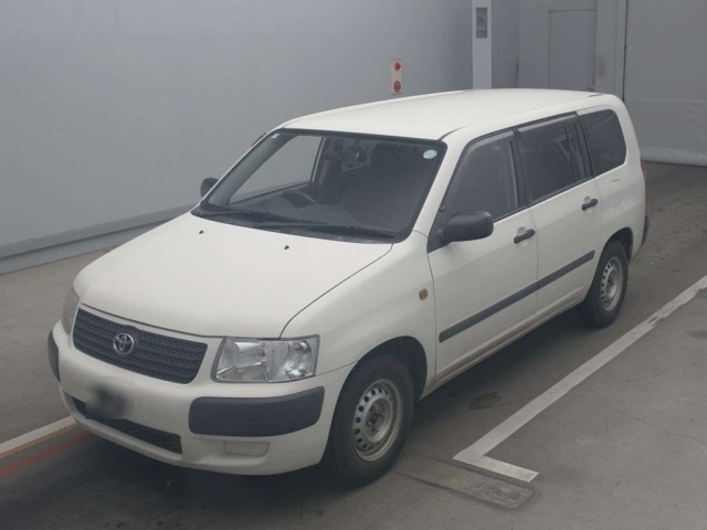 TOYOTA SUCCEED