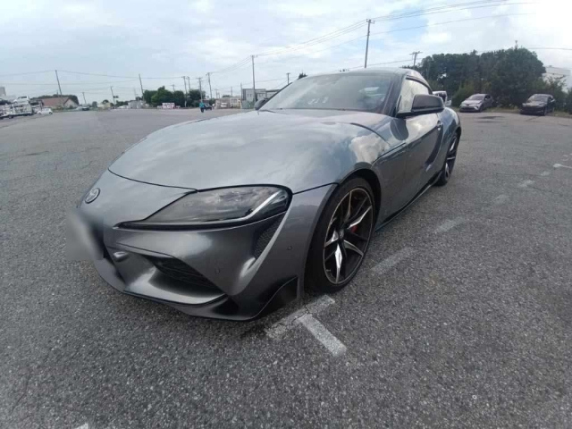 TOYOTA SUPRA