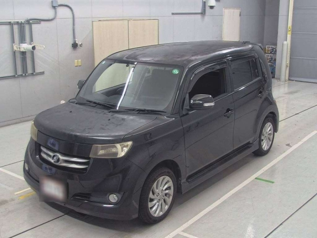 TOYOTA BB