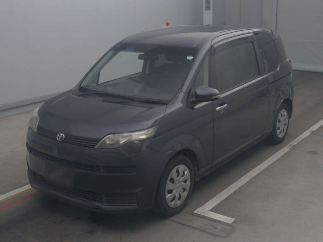 TOYOTA SPADE