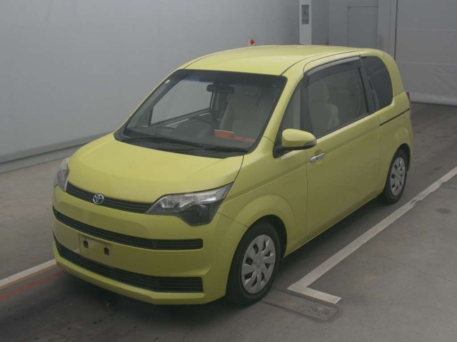 TOYOTA SPADE