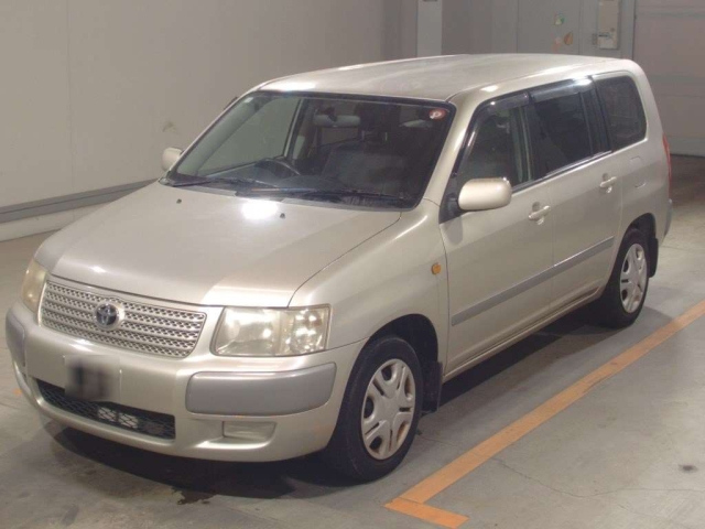 TOYOTA SUCCEED