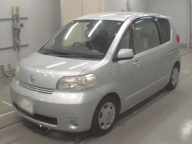 TOYOTA PORTE