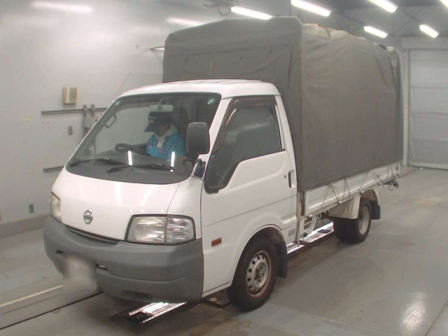 NISSAN VANETTE TRUCK