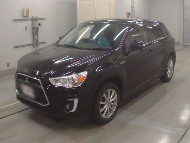 MITSUBISHI RVR