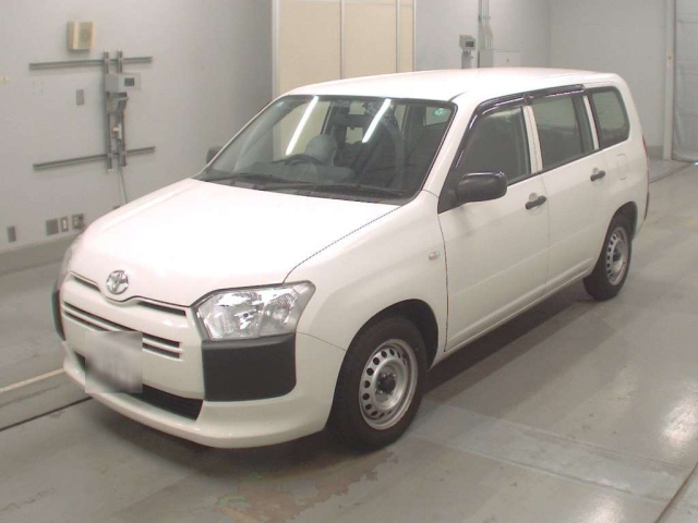 TOYOTA SUCCEED