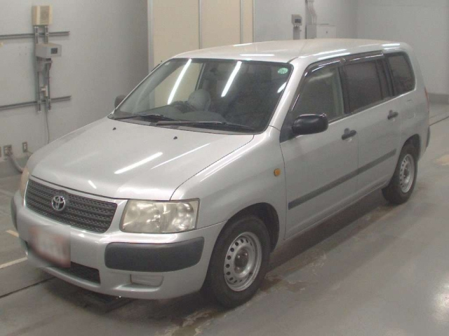 TOYOTA SUCCEED