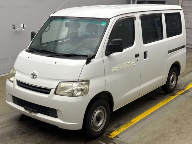 TOYOTA TOWN ACE VAN