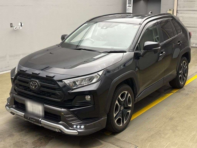 TOYOTA RAV4