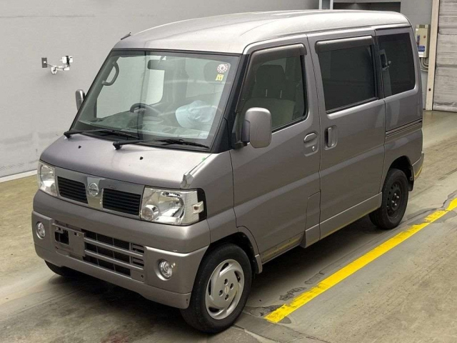 NISSAN CLIPPER RIO