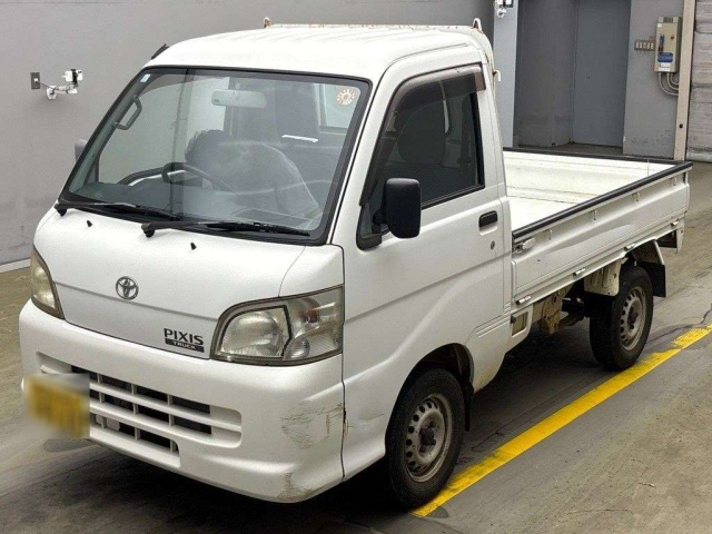 TOYOTA PIXIS TRUCK