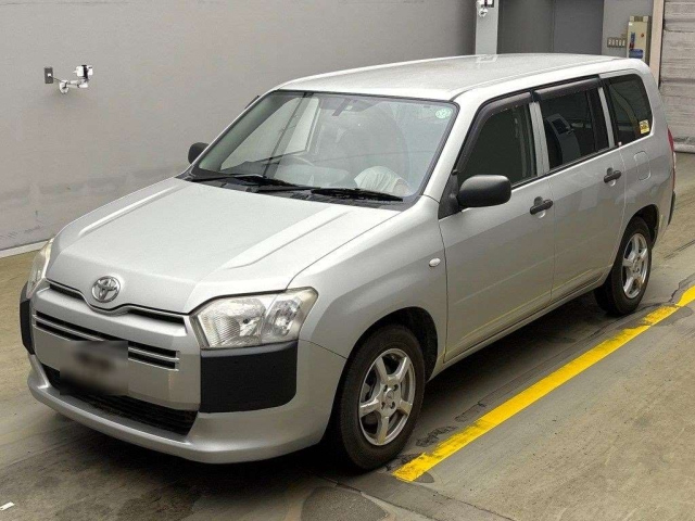 TOYOTA SUCCEED