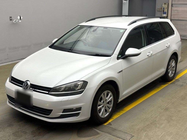 VOLKSWAGEN GOLF VARIANT