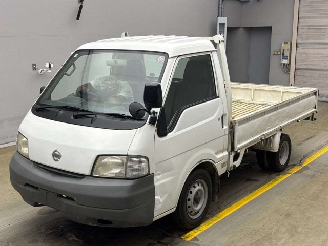 NISSAN VANETTE TRUCK