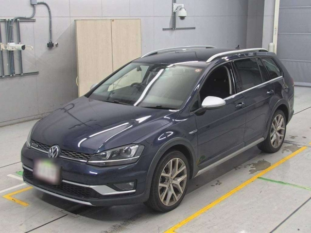 VOLKSWAGEN GOLF ALLTRACK