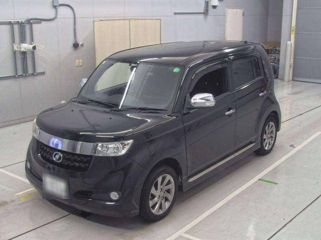 TOYOTA BB