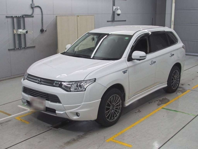 MITSUBISHI OUTLANDER PHEV