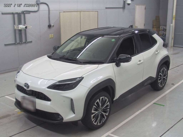 TOYOTA YARIS CROSS