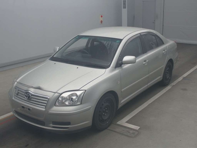 TOYOTA AVENSIS SEDAN