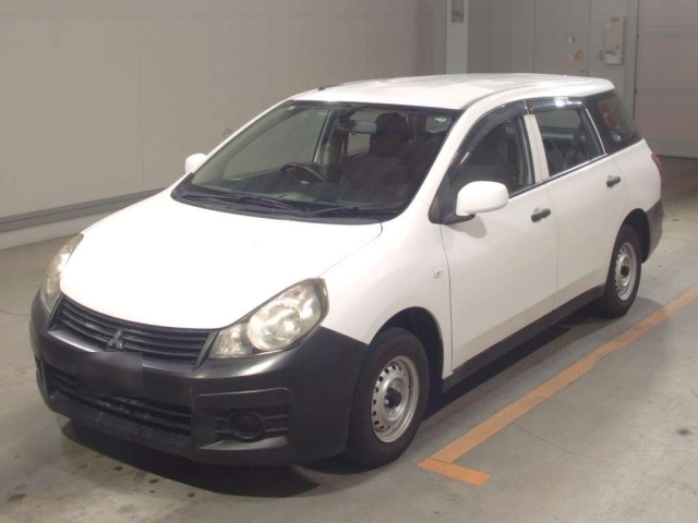 MITSUBISHI LANCER VAN