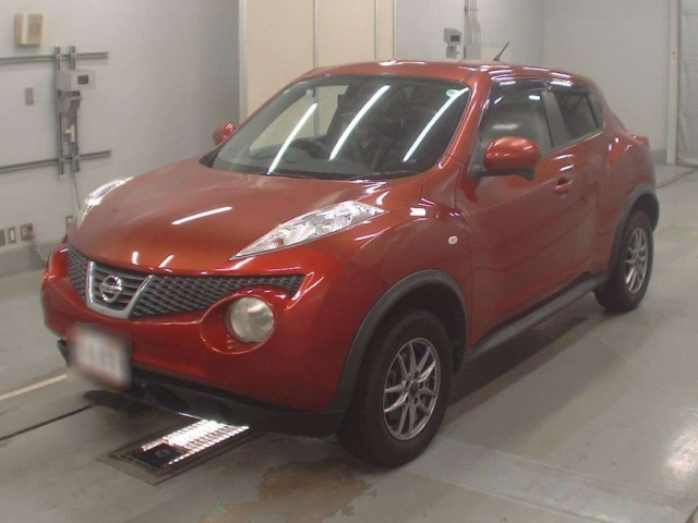 NISSAN JUKE
