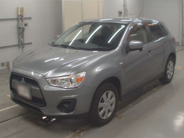 MITSUBISHI RVR