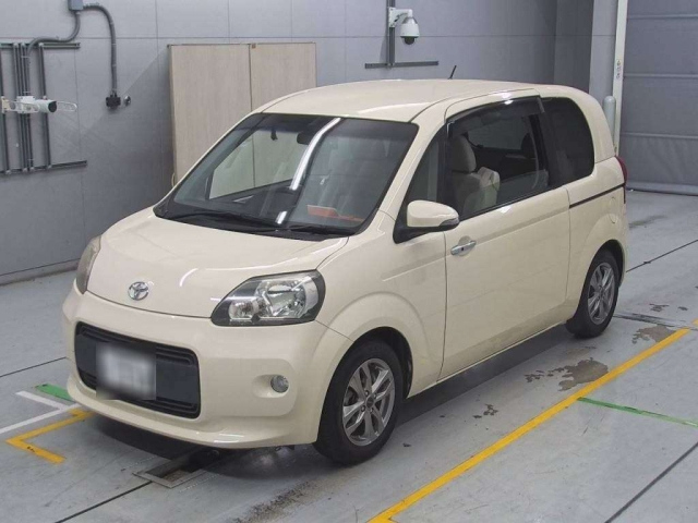 TOYOTA PORTE