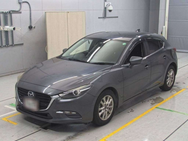 MAZDA AXELA