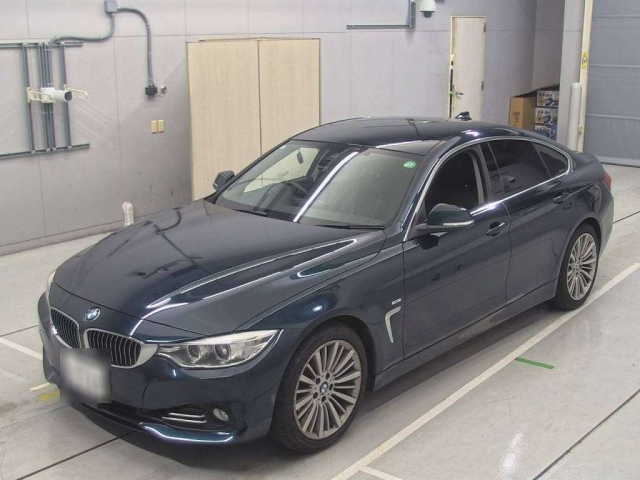 BMW 4 SERIES