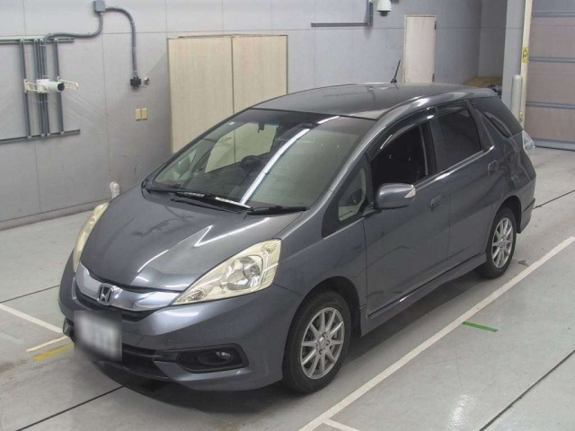 HONDA FIT SHUTTLE