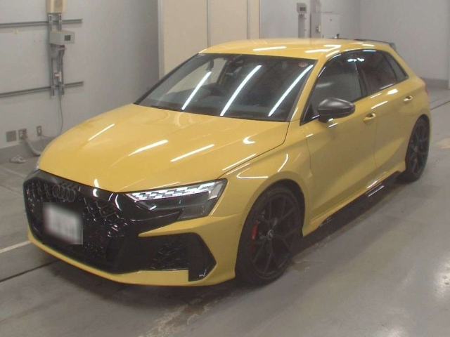 AUDI RS3