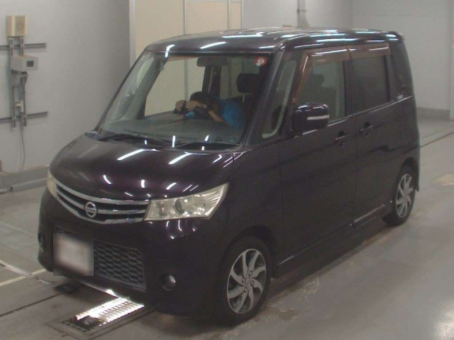 NISSAN ROOX