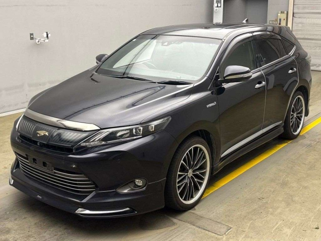 TOYOTA HARRIER