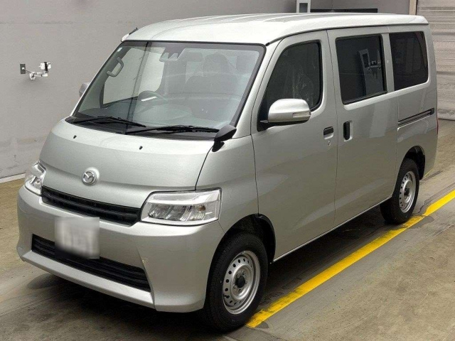 MAZDA BONGO VAN