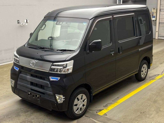 DAIHATSU ATRAI WAGON