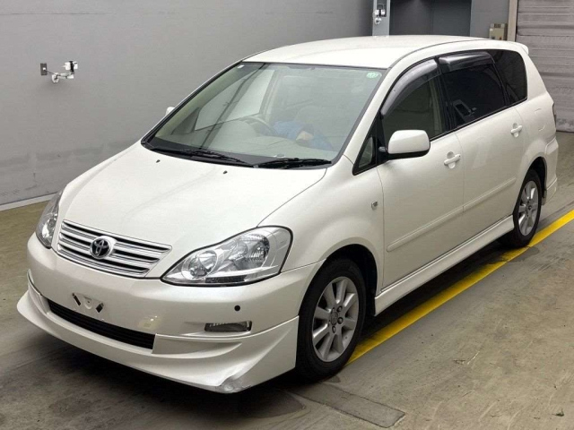 TOYOTA IPSUM