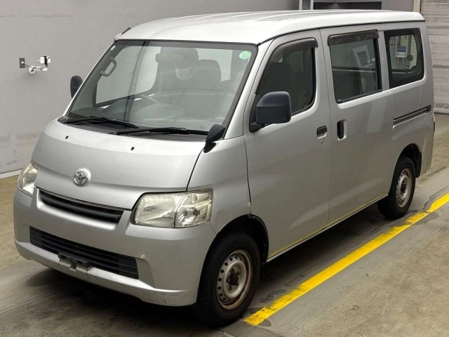TOYOTA LITE ACE VAN