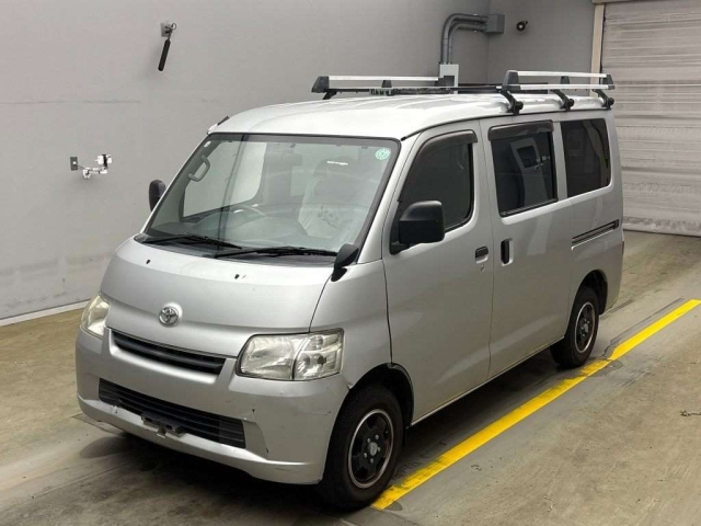 TOYOTA TOWN ACE VAN