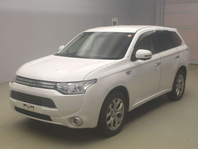 MITSUBISHI OUTLANDER PHEV